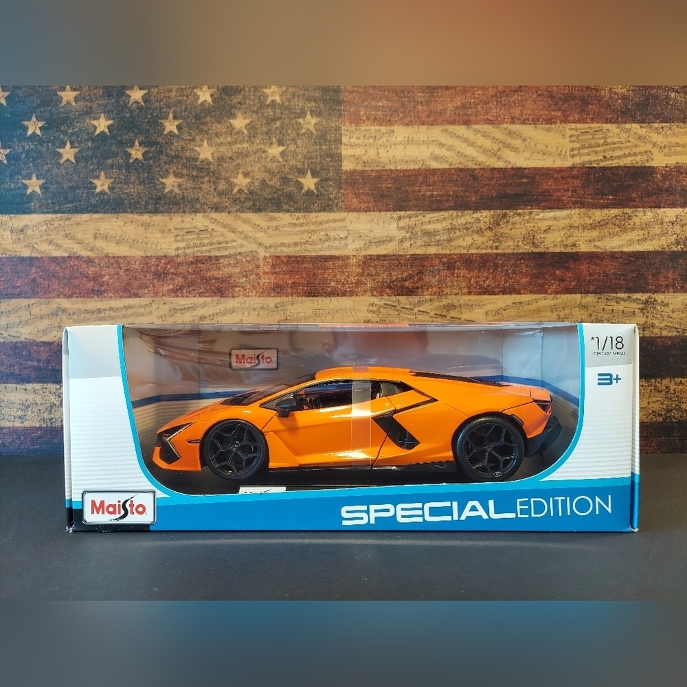 Lamborghini Revuelto